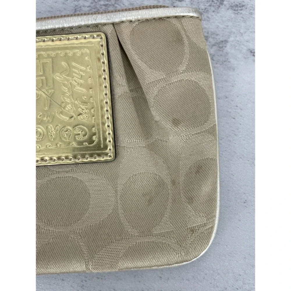 Coach Poppy Signature C Khaki Gold Metallic Leather Trim Wristlet